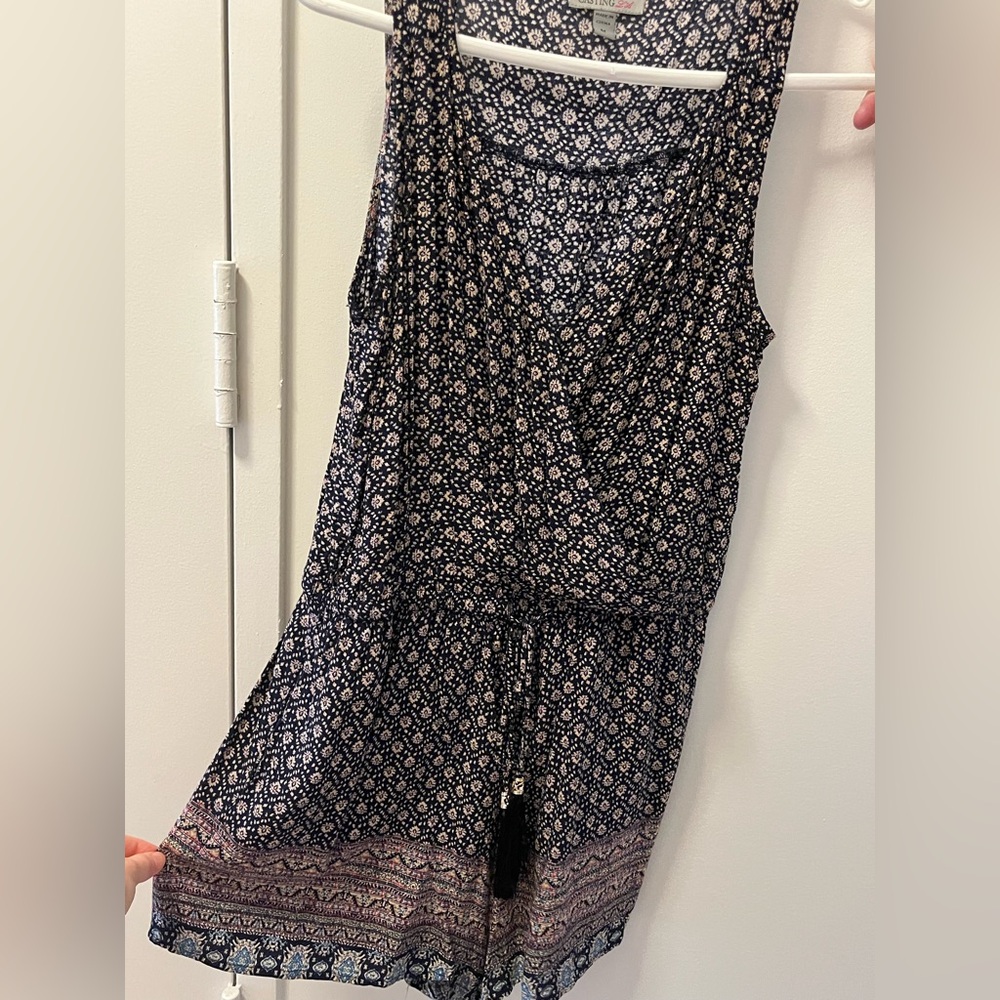 NWOT! Navy and Purple Patterned Romper - Picture 3 of 5
